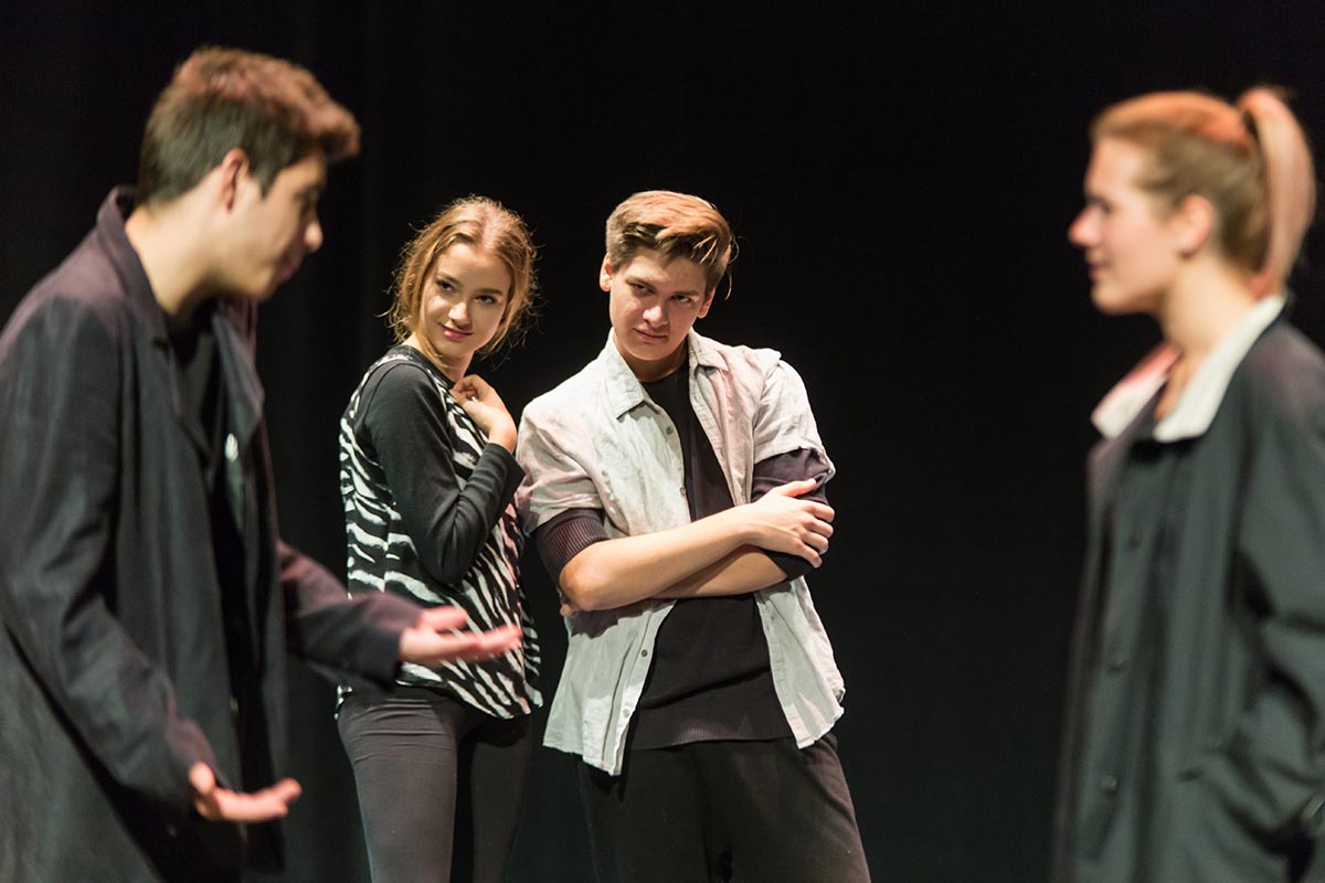 Kako ti je kod kuće?